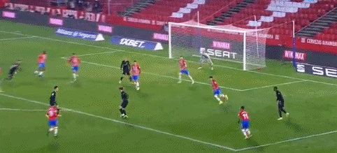 跑马拉松一定要量力而行，这名选手的状态真吓人……