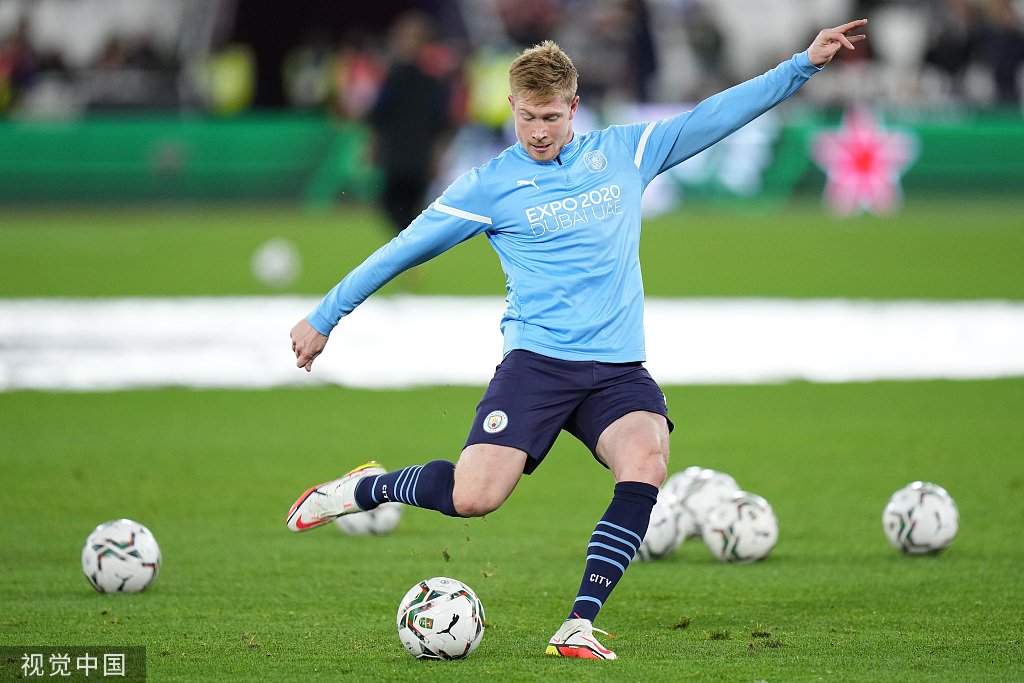 电视评论员哔哔穆帅不行了 鸟叔怒骂滚犊子+关电视