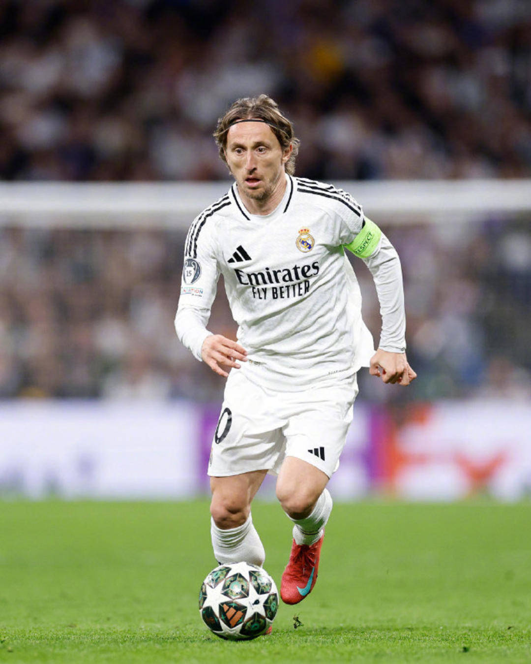 观其传球，便知其球技深浅，篮球之道，非一日之功，需沉淀磨砺